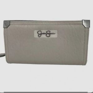 Jessica Simpson Gray  Women's Wallet (NEW NO TAG).